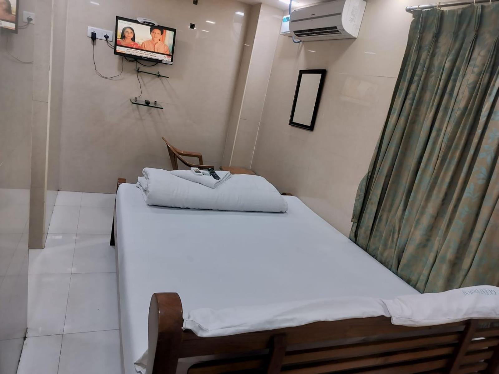 Hotel Mtc Guest House Chennai Exterior foto